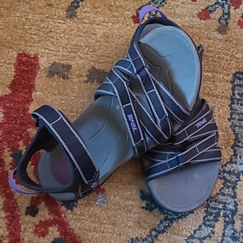 Teva Sandals - Picture 2 of 5